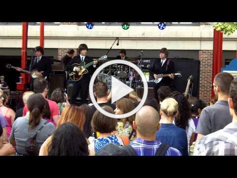 American English - I FEEL FINE - Navy Pier 7/6/2013