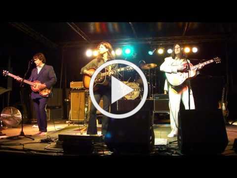 American English - Here Comes The Sun